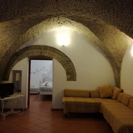 Svegliarsi Nei Borghi - La Patronale Bed & Breakfast Troia Exterior foto